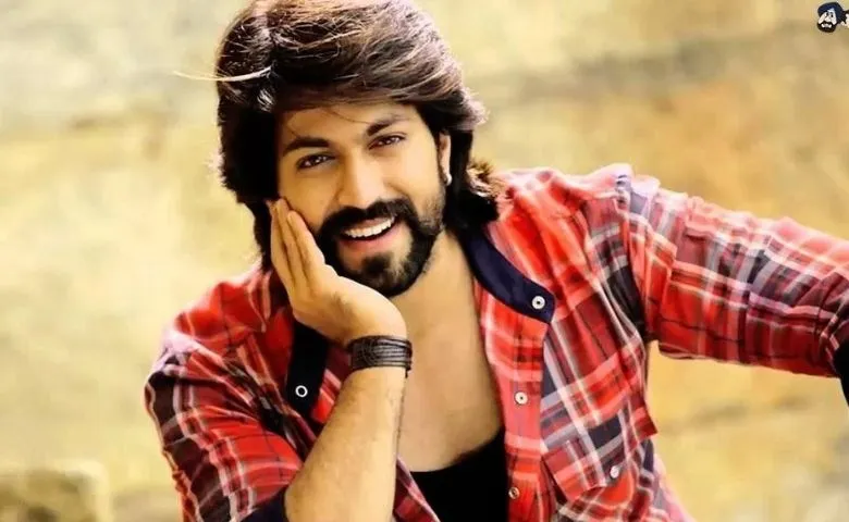 Rocking Star Yash : Hero of the KGF: Chapter 1