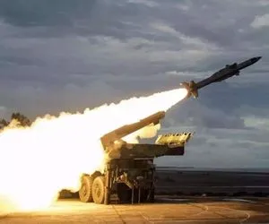 S-400 firing a missile
